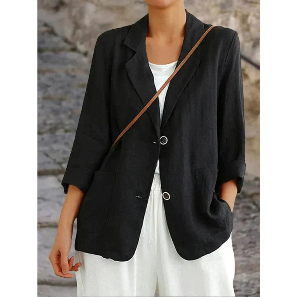 Blazer léger à revers, coloris noir, vue de face