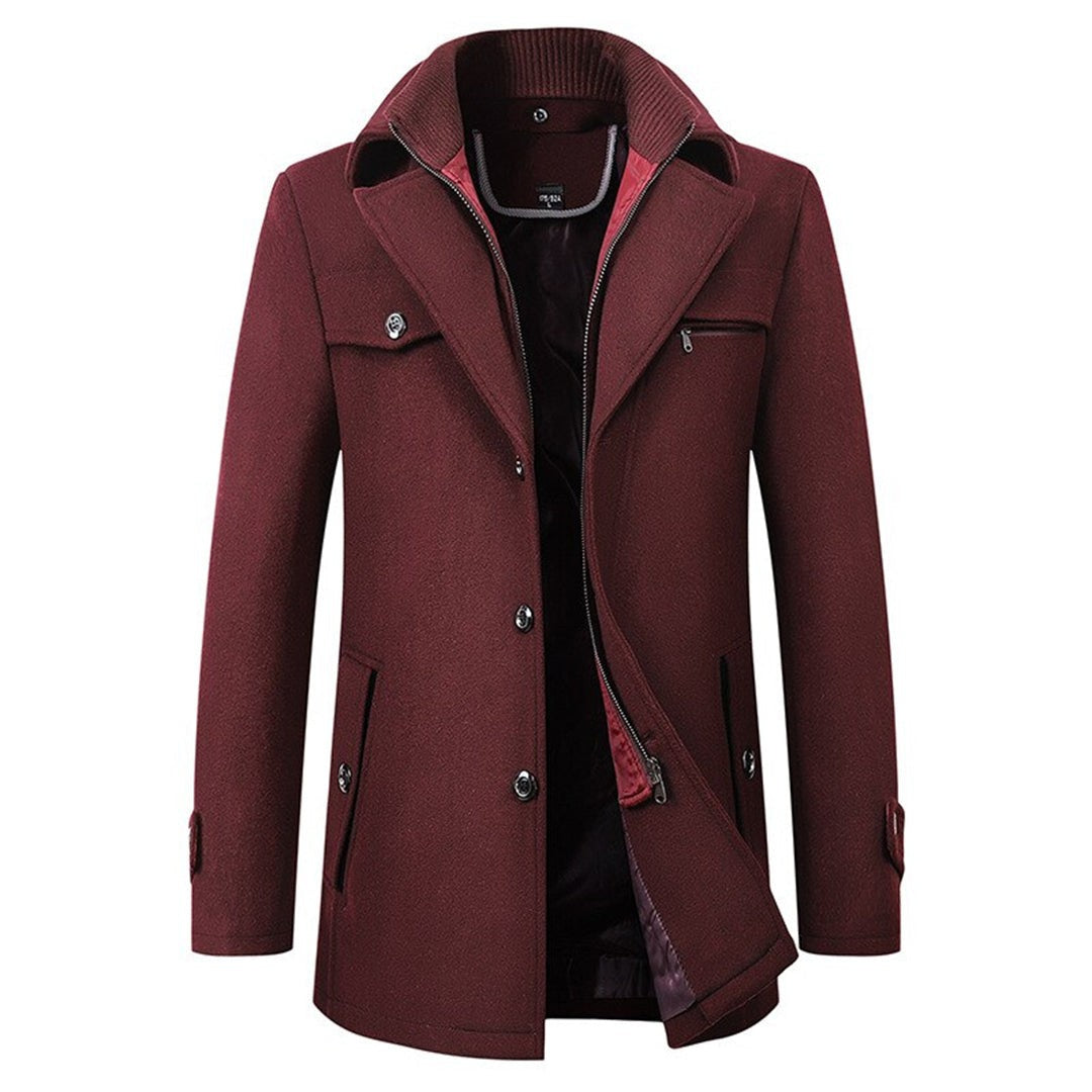 Manteau double fermeture, coloris bordeaux, vue de face