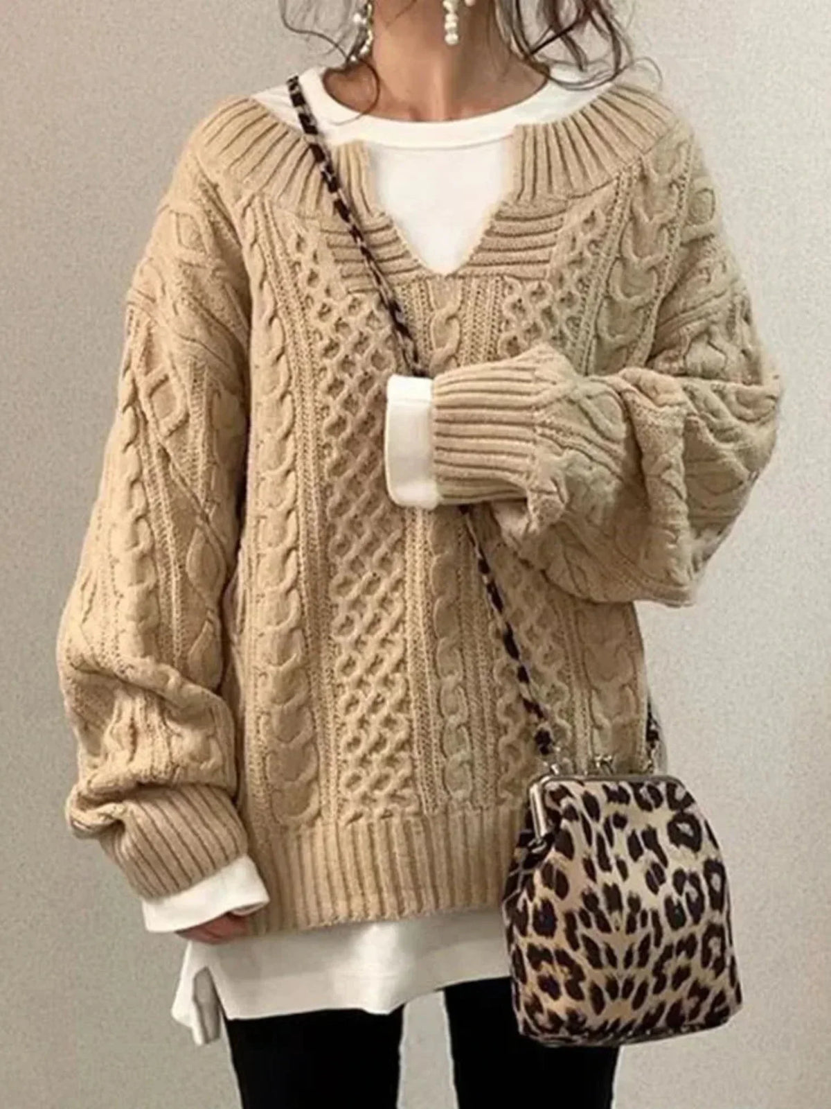 Pull oversize col V pour femme, coloris beige