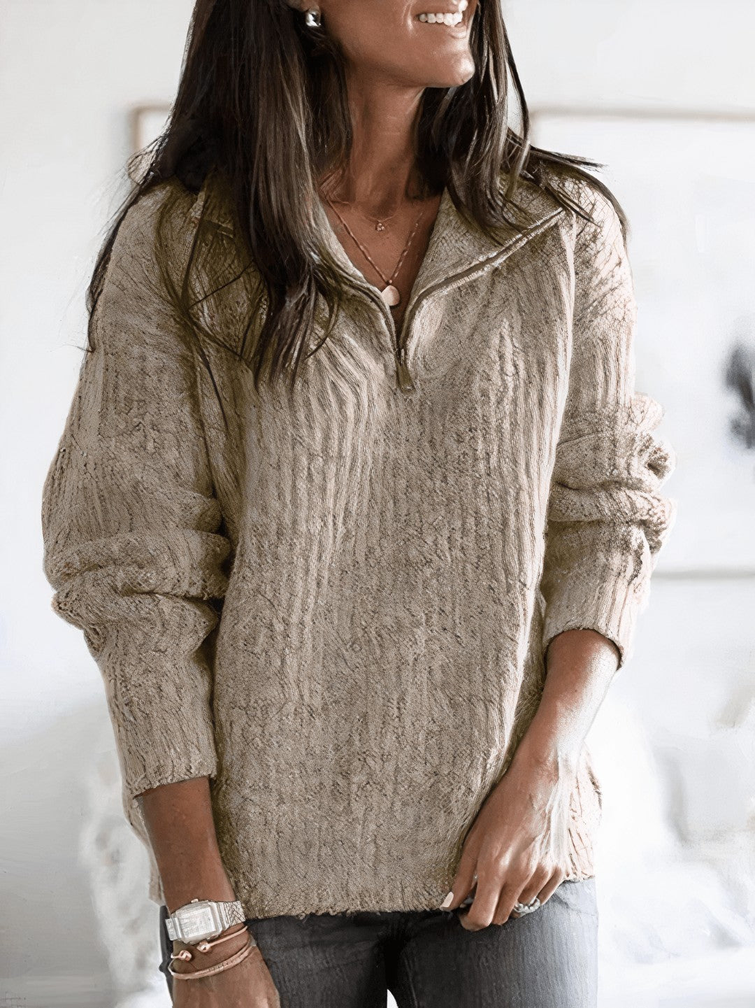 Pull col zippé côtelé, coloris beige, vue de face