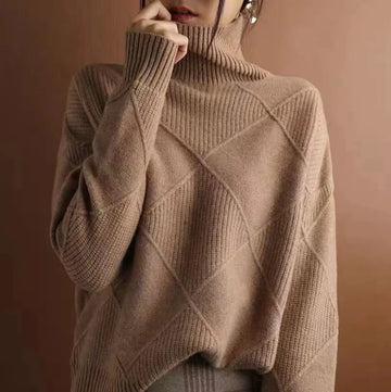 Pull losanges col roulé