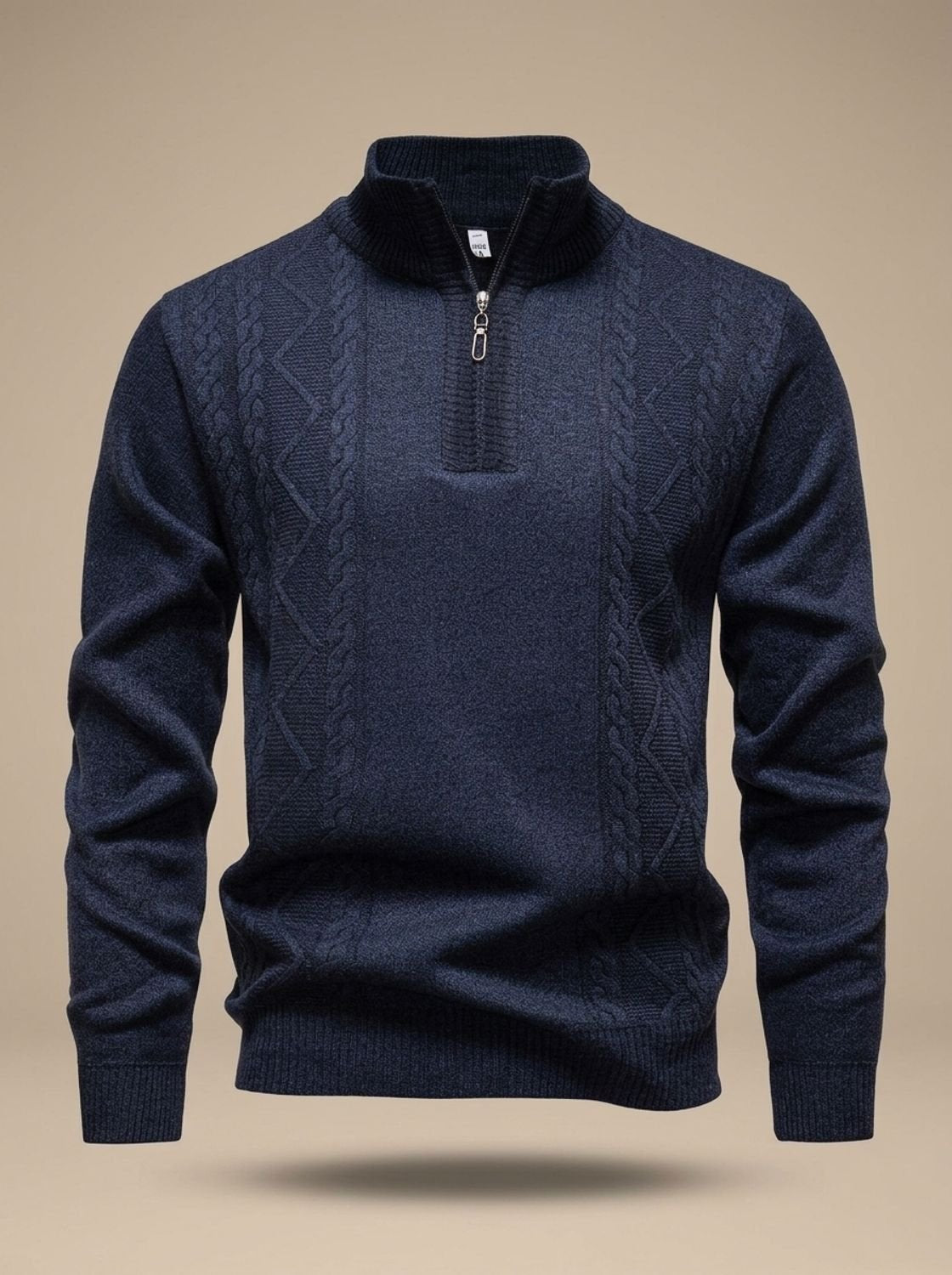 Pull en maille torsadée à col montant zippé