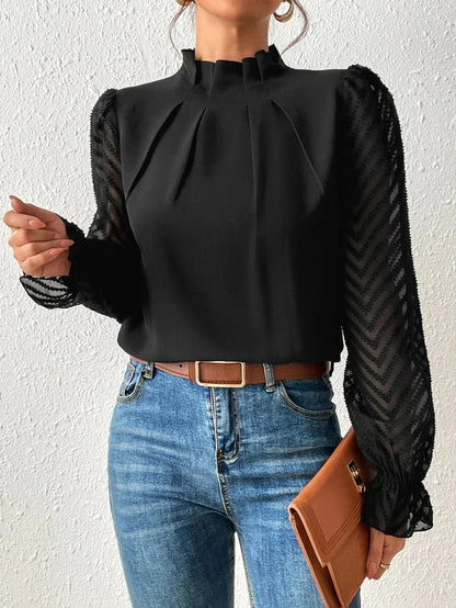 Blouse col montant plissée, coloris noir, vue de face