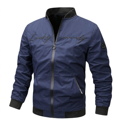 Blouson aviateur bleu marine brodé, col et poignets noirs, de face
