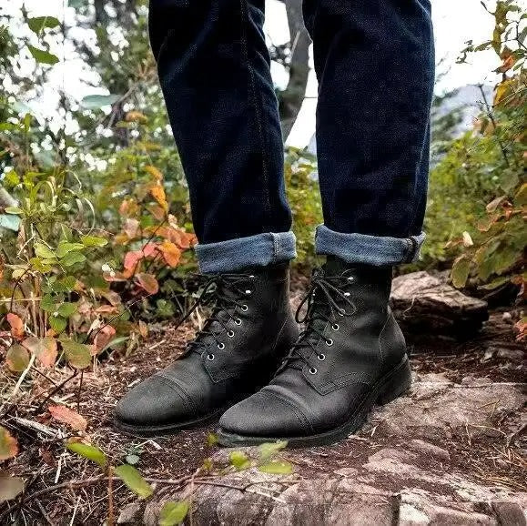 Bottines lacées patinées, noir