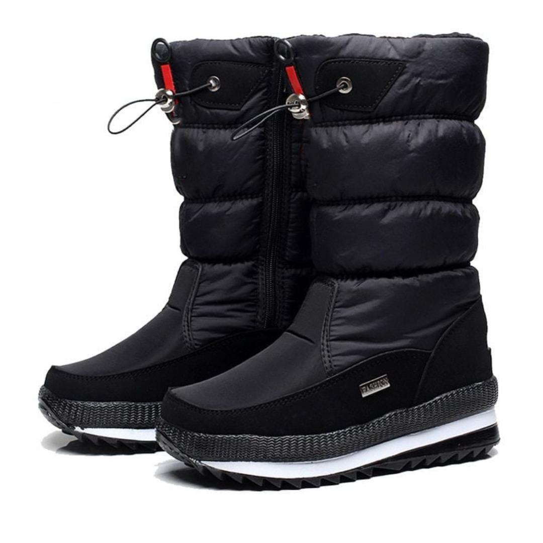 Paire de bottines matelassées noires à cordon au col, trois quarts