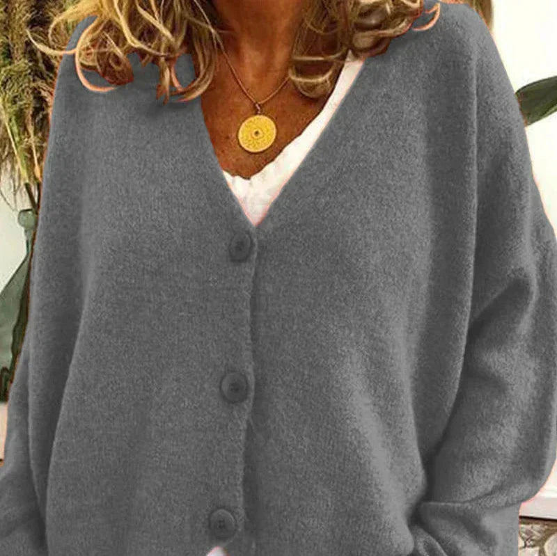 Cardigan boutonné à col V, vu de face