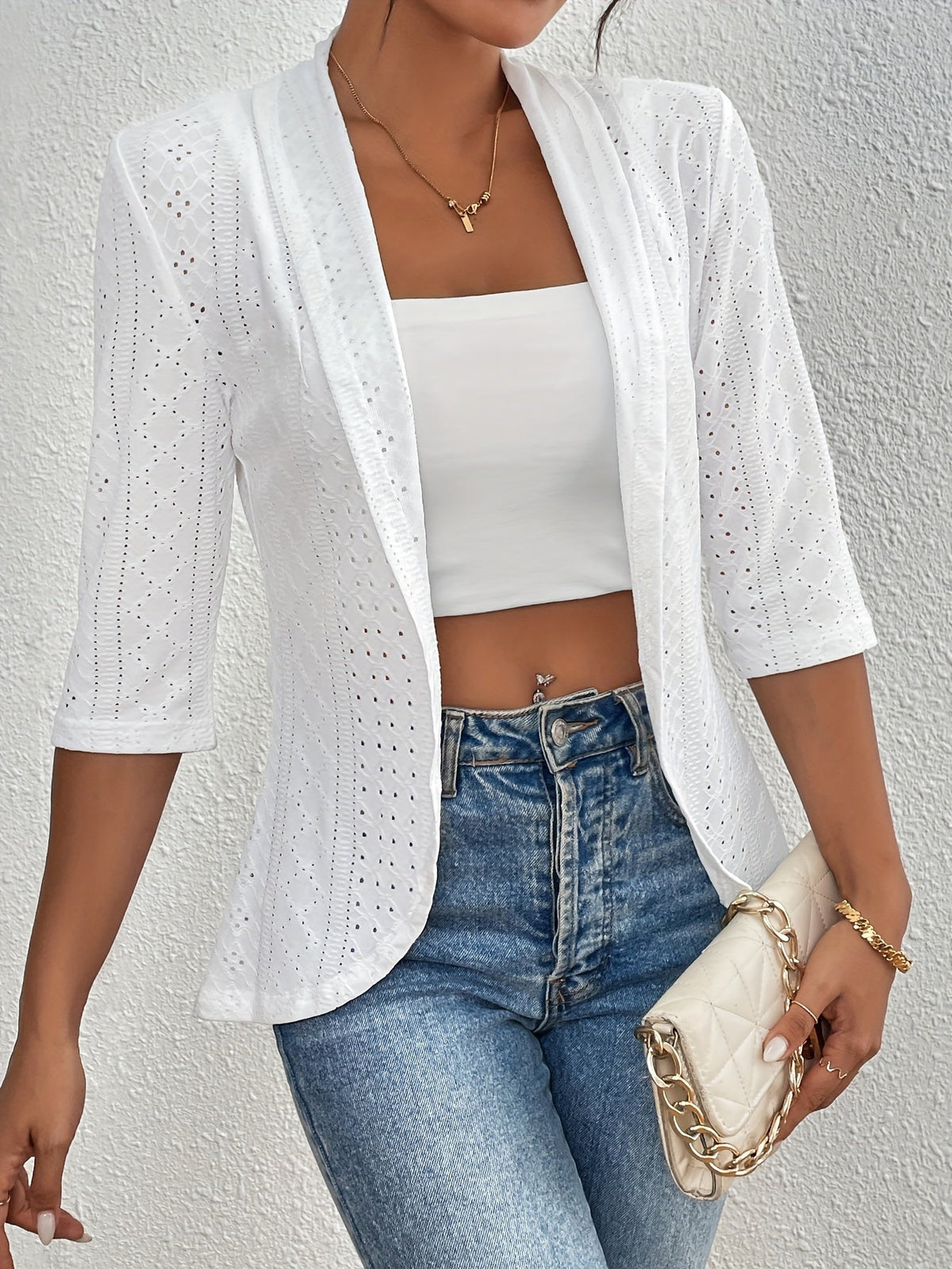 Cardigan ouvert maille ajourée, coloris blanc, vue de face