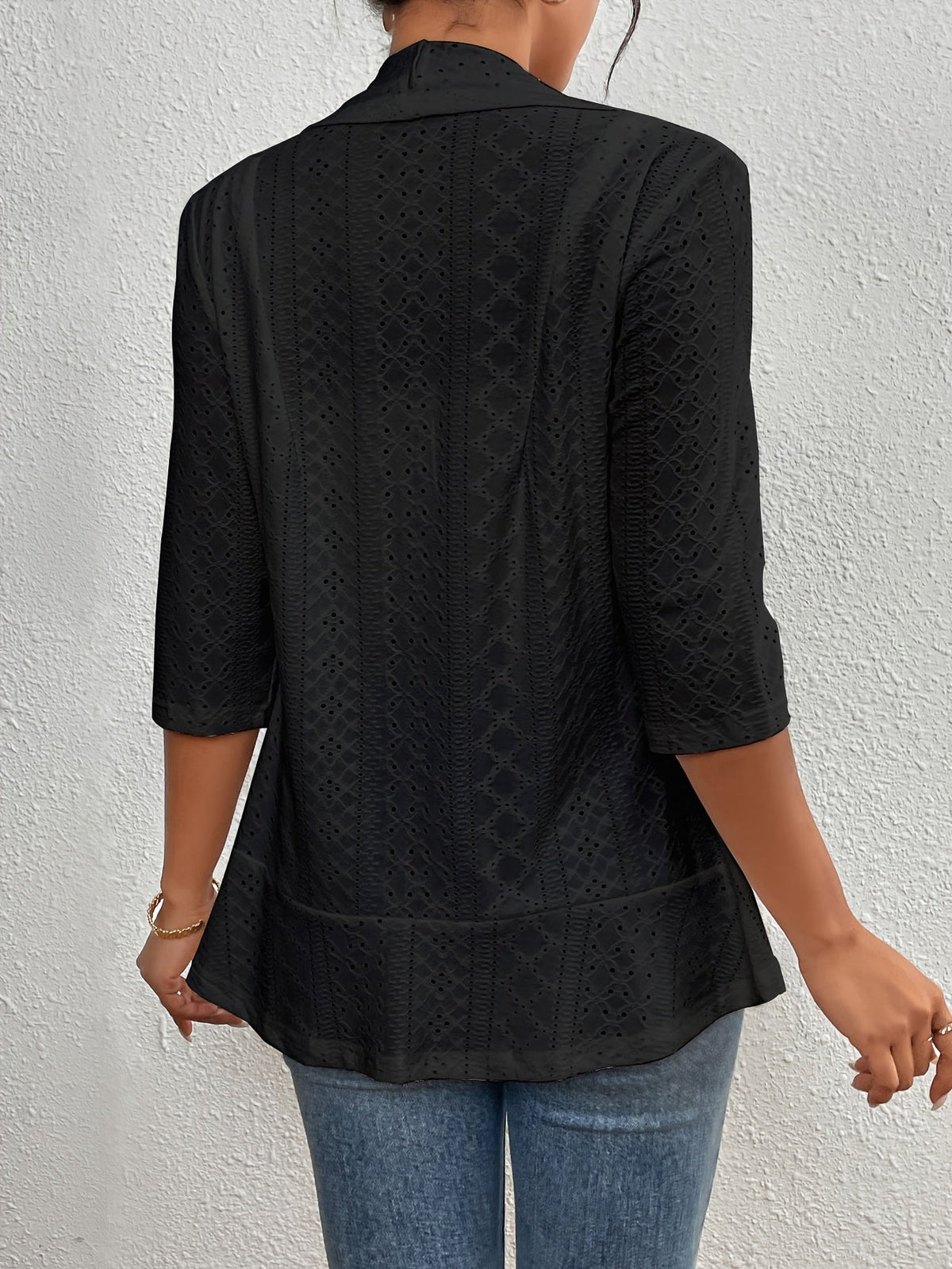 Cardigan ouvert maille ajourée, coloris noir, vue de dos