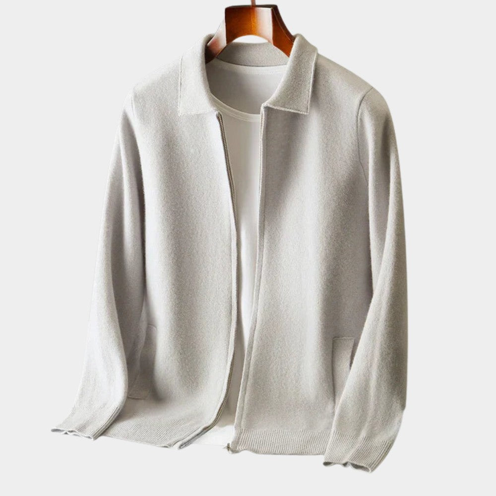 Cardigan zippé col chemise in Cream | By Old Money
