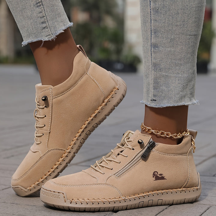 Chaussure lacée zippée, coloris beige, vue de profil