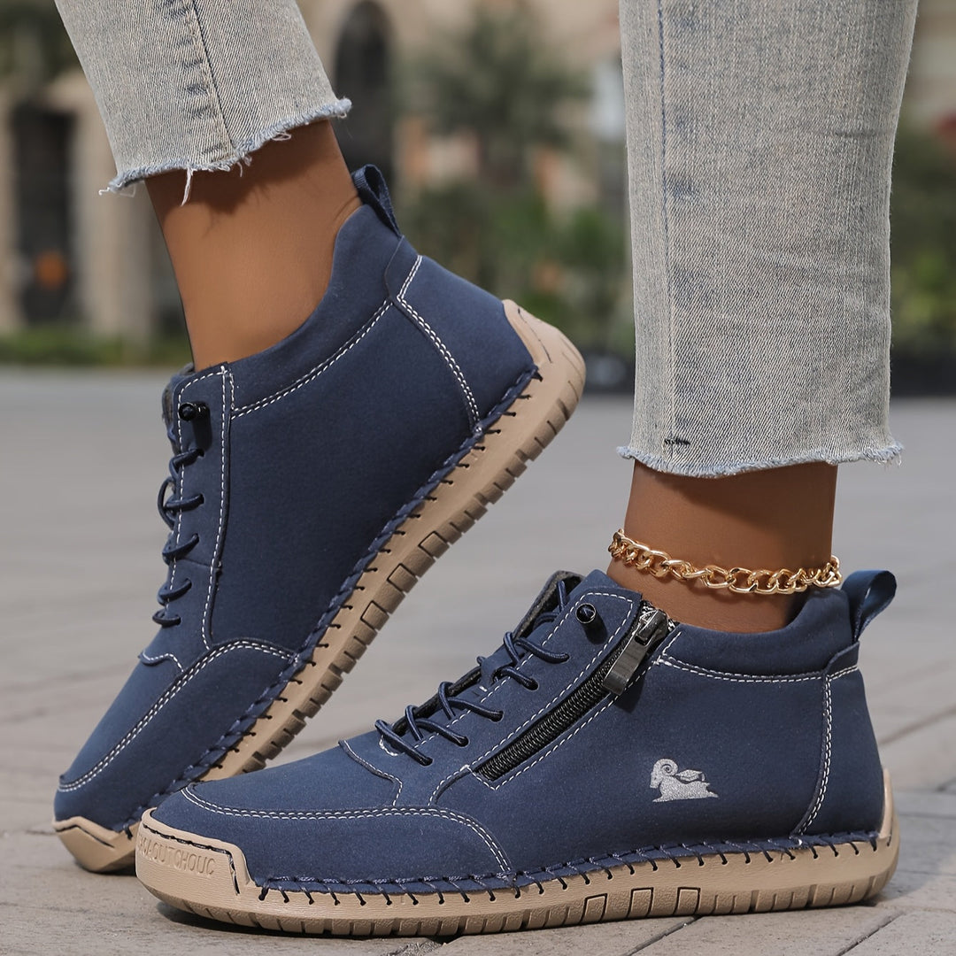 Chaussure lacée zippée, coloris bleu marine, vue de profil