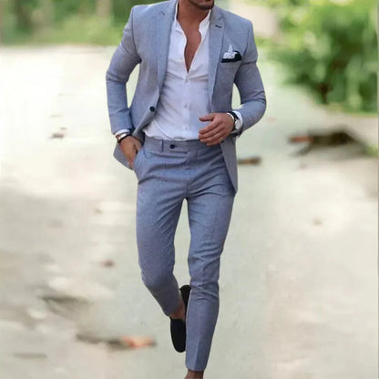 Costume ajusté de cérémonie, bleu brumeux