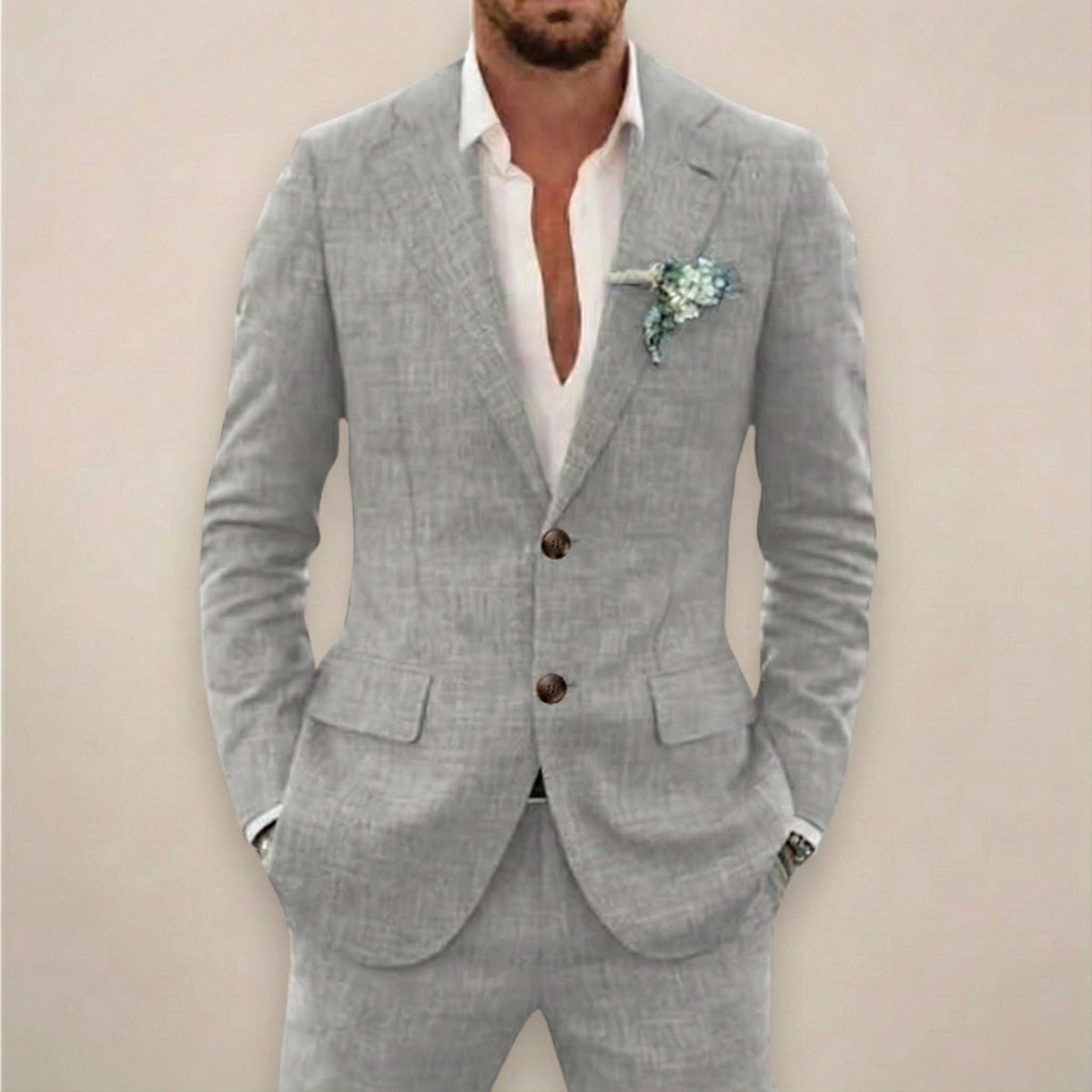 Costume deux pièces ajusté, coloris gris clair