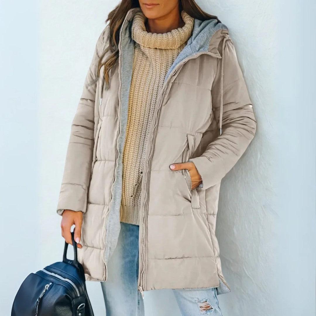 Doudoune longue capuche ajustable, coloris beige, vue de face