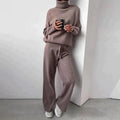 Ensemble en maille à col roulé, coloris marron, vu de face