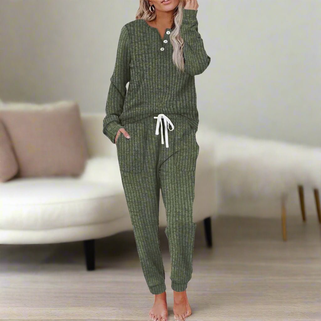 Ensemble en maille côtelée, vert olive