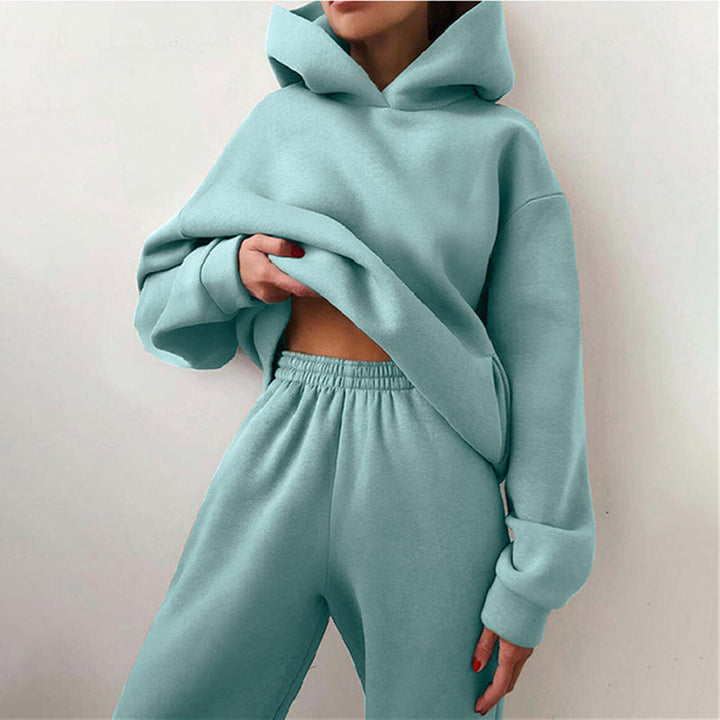 Ensemble hoodie oversize, coloris vert clair, vu de face