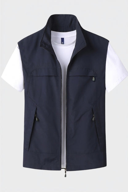 Gilet utilitaire poches multiples, coloris bleu marine, vue de face
