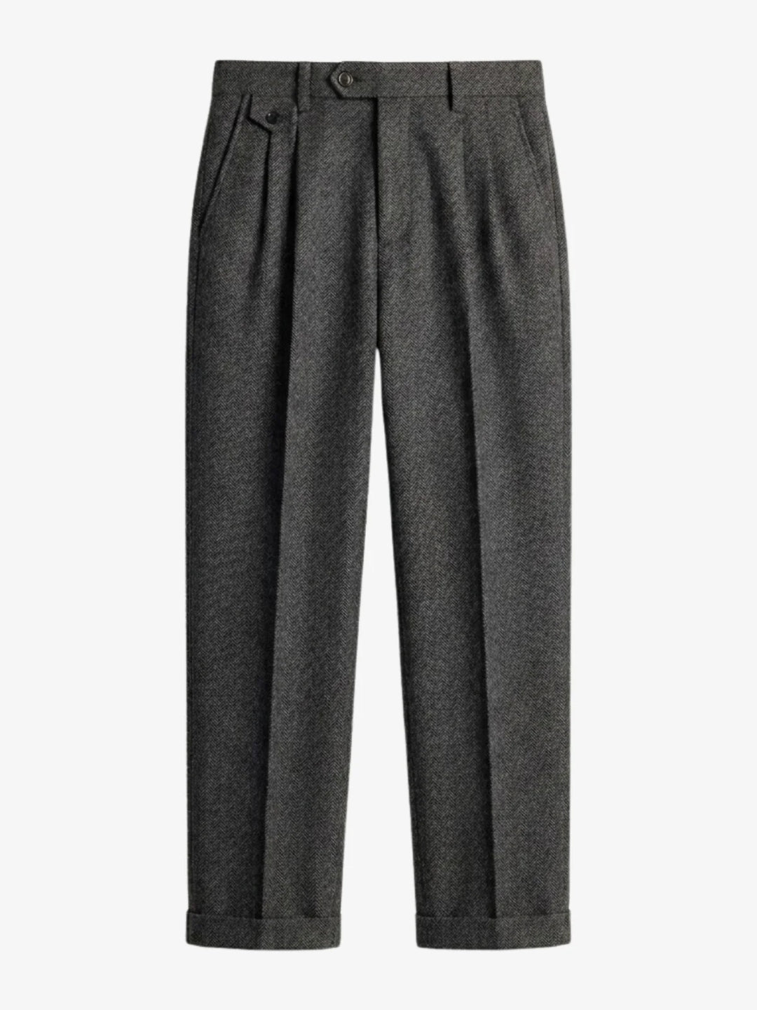 Pantalon habillé à plis en chevrons gris vu de face, avec pinces et bas à revers