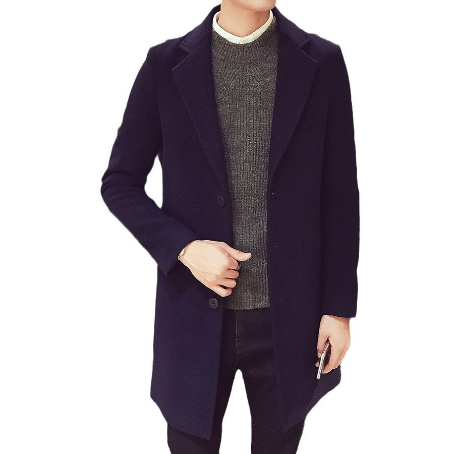 Manteau ajusté revers étroit, coloris bleu marine, vue de face