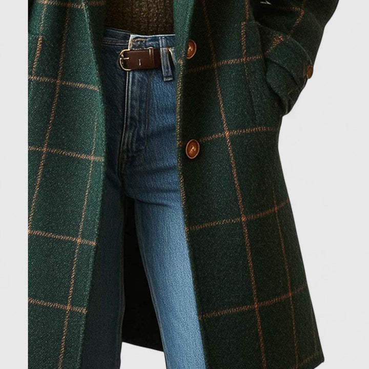 Manteau long à carreaux, porté