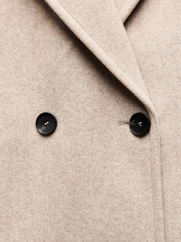 Manteau long croisé ample, boutons et revers