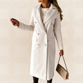 Manteau long croisé cintré, coloris ivoire, vue de face