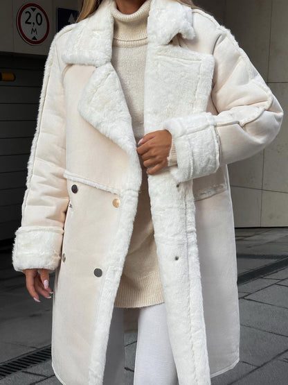 Manteau long croisé fourré, col et poignets bordés