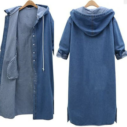 Manteau long en jean, coloris bleu clair, présenté à plat, vue 2