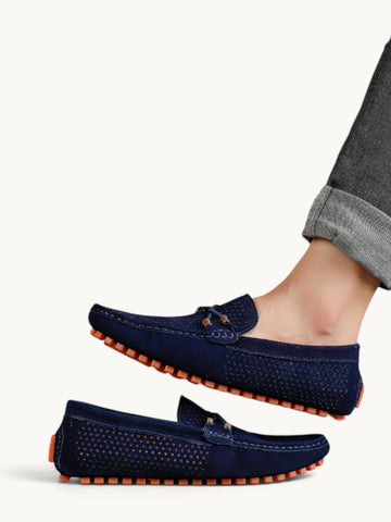 Mocassins à enfiler en cuir perforé