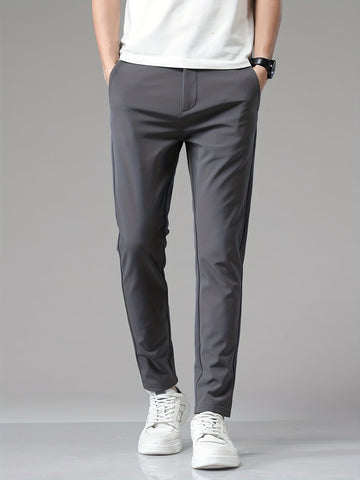 Pantalon ajusté à ceinture boutonnée