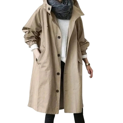 Parka longue de pluie, coloris sable, vue de trois quarts