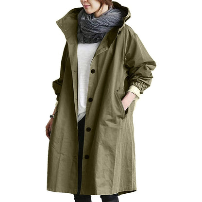Parka longue de pluie, coloris vert olive, vue de face