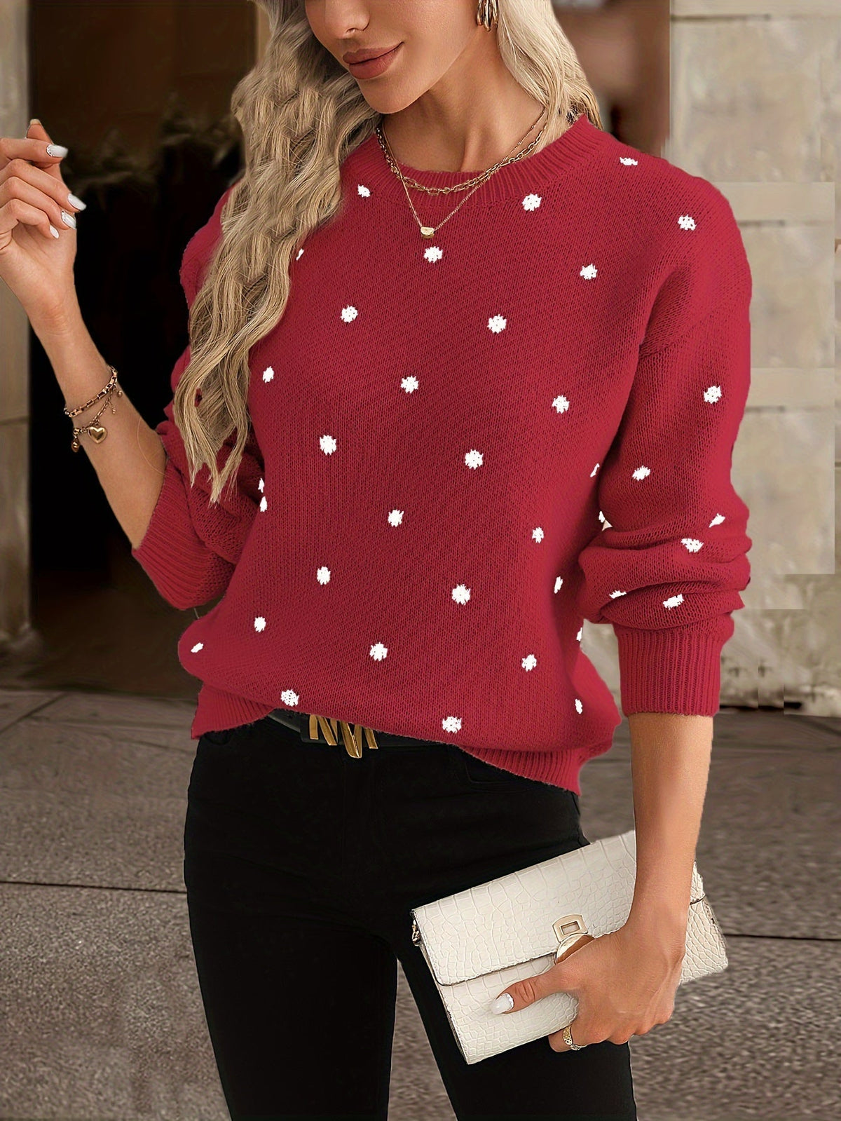 Pull à pois brodés pour femme, coloris rouge