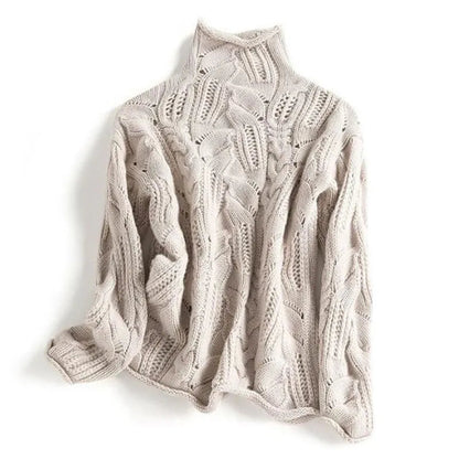 Pull ajouré col roulé, coloris beige, présenté à plat