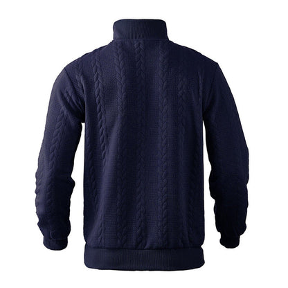 Dos du pull torsadé homme bleu marine, col montant côtelé