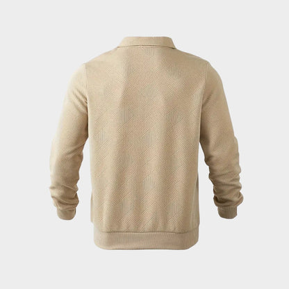 Dos du pull à col polo kaki, motif en relief et bord-côte