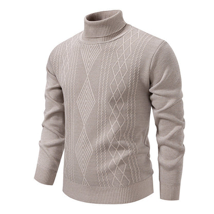 Pull col roulé à losanges, coloris beige, présenté à plat