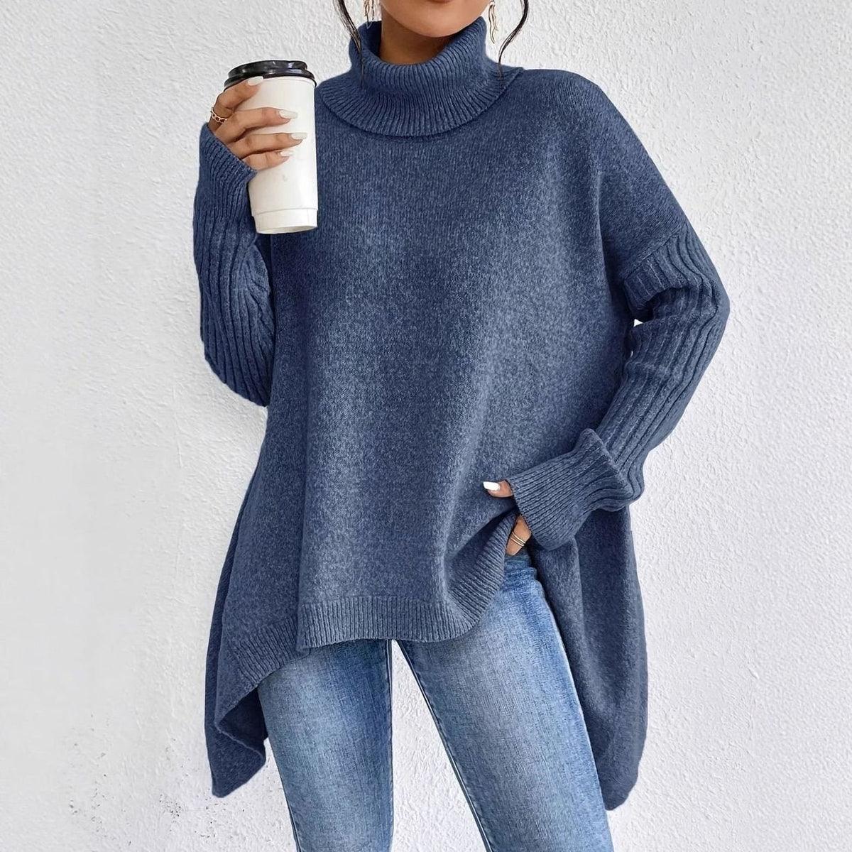 Pull long col roulé pour femme, coloris bleu marine