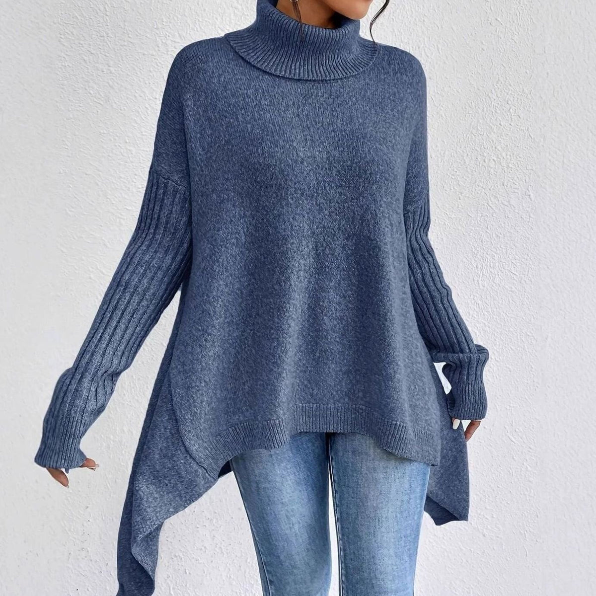 Pull long col roulé pour femme, vue 2