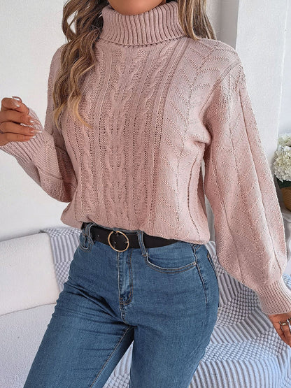 Pull court à torsades, coloris rose poudré, porté en tenue, vue 4