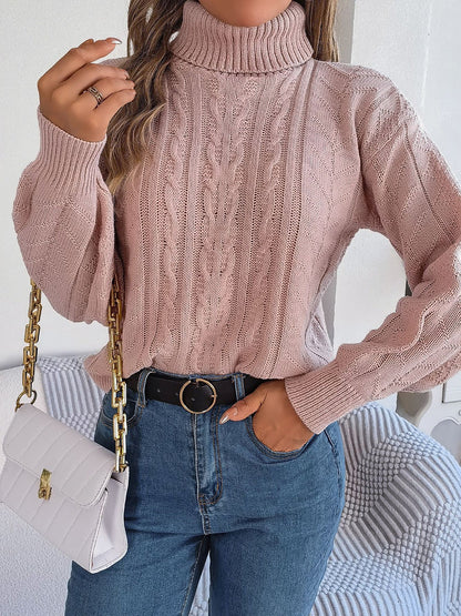 Pull court à torsades, coloris rose poudré, porté en tenue, vue 5