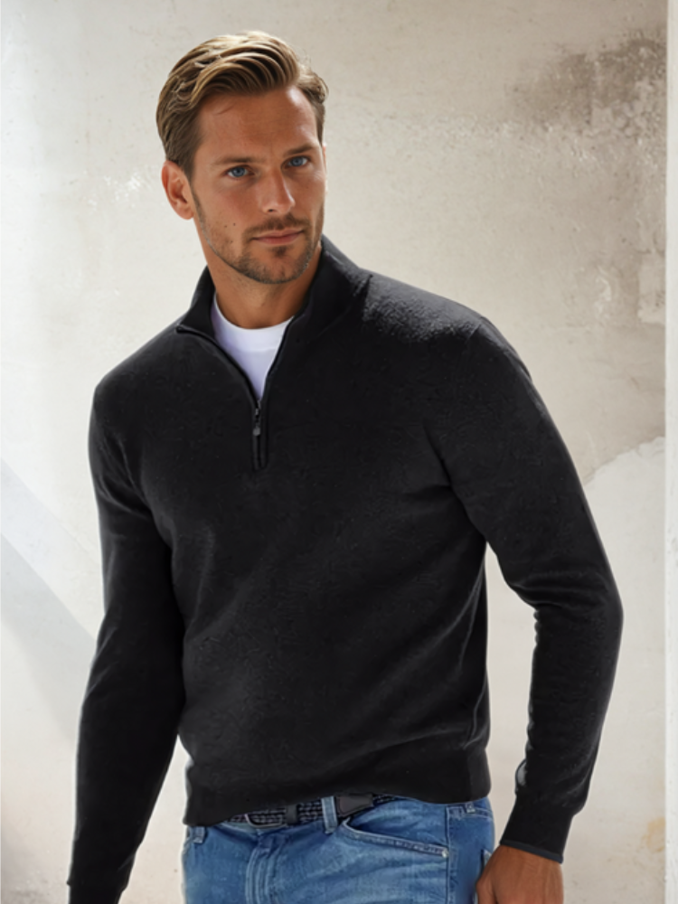 Pull demi-zip côtes classiques, coloris noir, vue de face