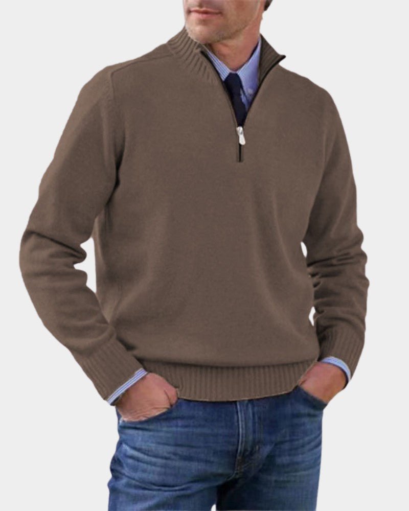 Pull demi-zip maille souple in Brown | By Old Money