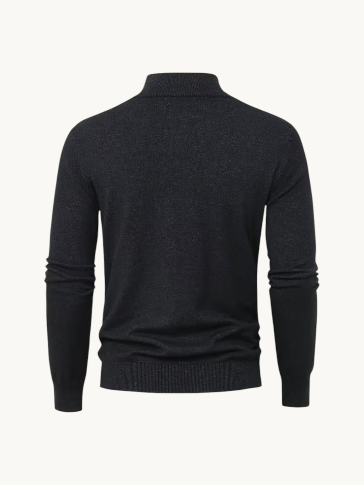 Pull en maille noir chiné à col montant zippé, vue de dos sur fond neutre