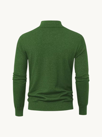 Pull en maille vert foncé à col montant zippé, vue de dos sur fond neutre