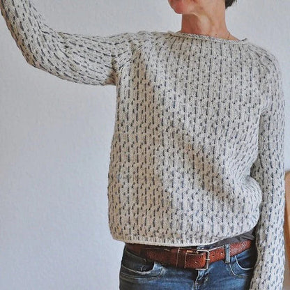 Pull texturé beige, manche raglan levée, vue de trois quarts