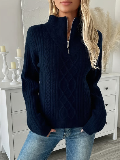 Pull torsadé demi-zip, coloris bleu marine, porté en tenue, vue 3