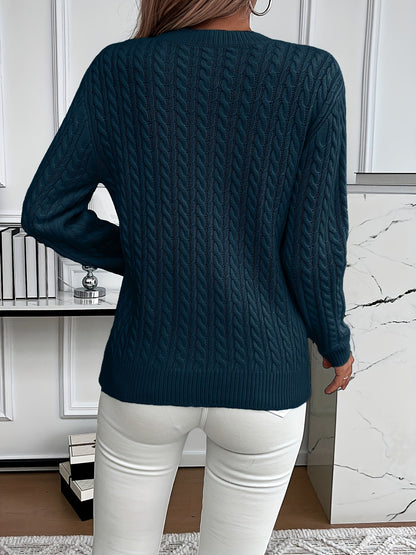 Pull torsadé encolure ronde, coloris bleu foncé, vue de dos